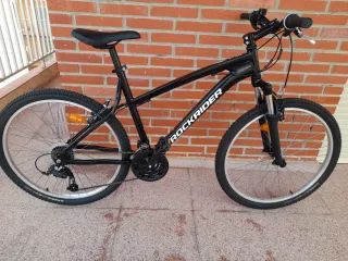 Bicicleta Rockrider Negra, usada un par de veces
