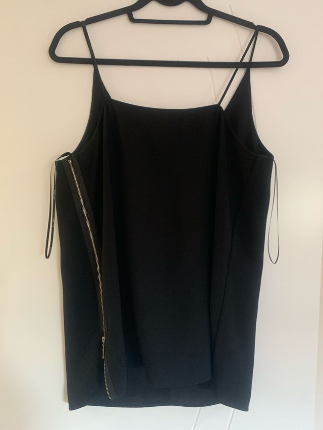 Camiseta negra tirantes