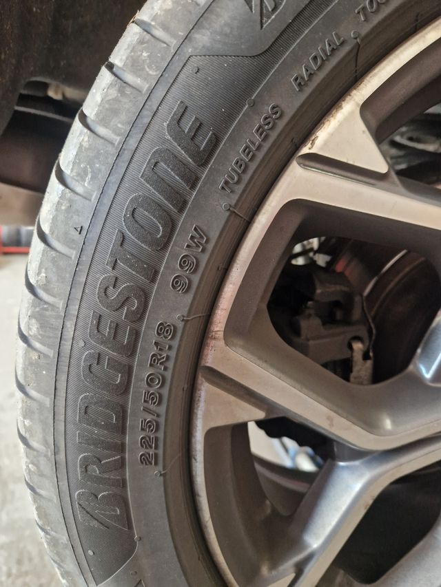 Neumáticos Bridgestone Turanza 225/50 R18