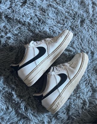 Nike Air Force 1 Blancas y Negras