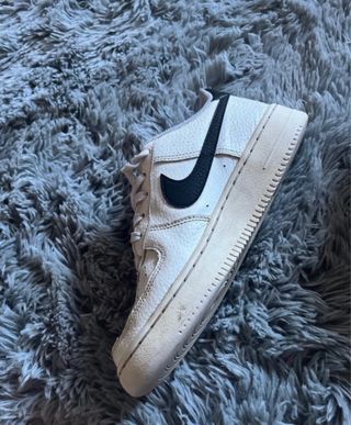Nike Air Force 1 Blancas y Negras