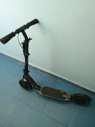 Patinete adulto negro