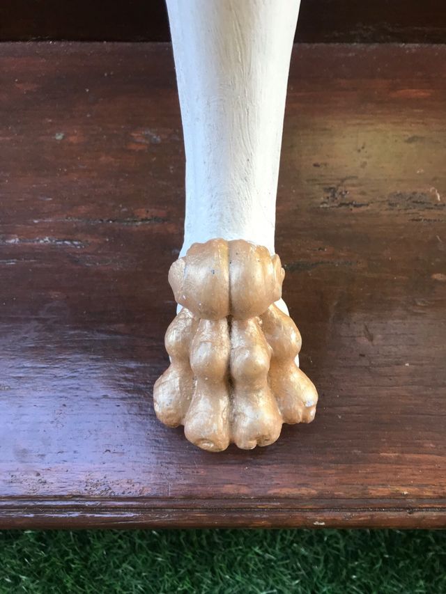 Mensula o peana de madera maciza dorada y blanca