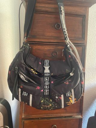 Bolsa Desigual impermeable flores
