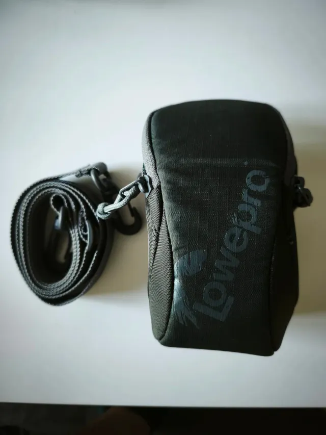 Funda Lowepro Dashpoint 20