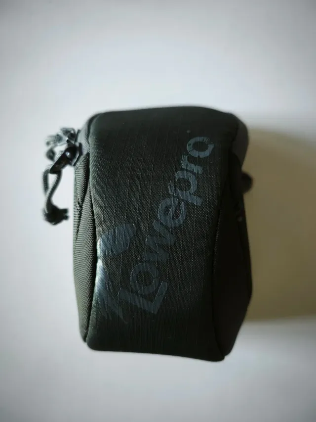 Funda Lowepro Dashpoint 20