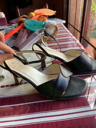 Sandalias Alex Silva  y Negro