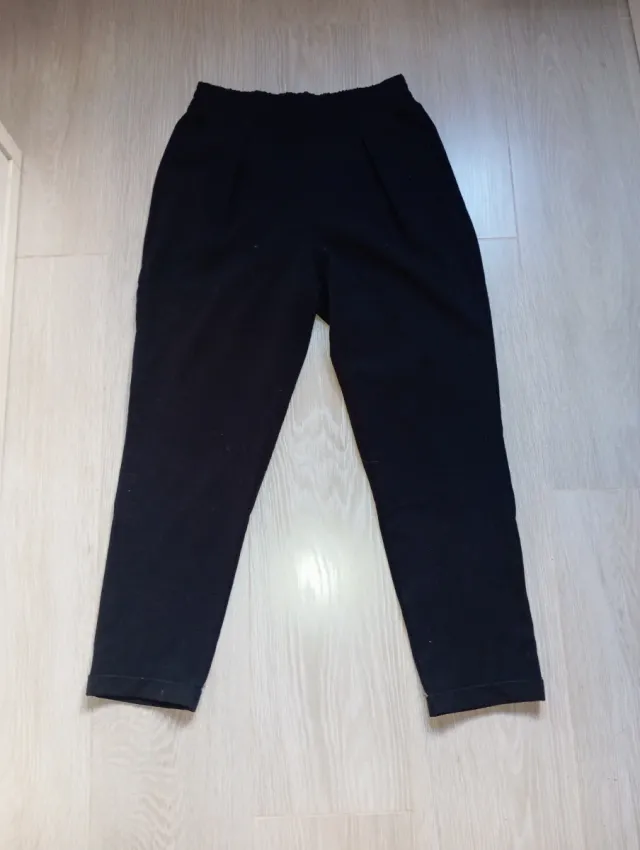 Pantalón negro largo formal