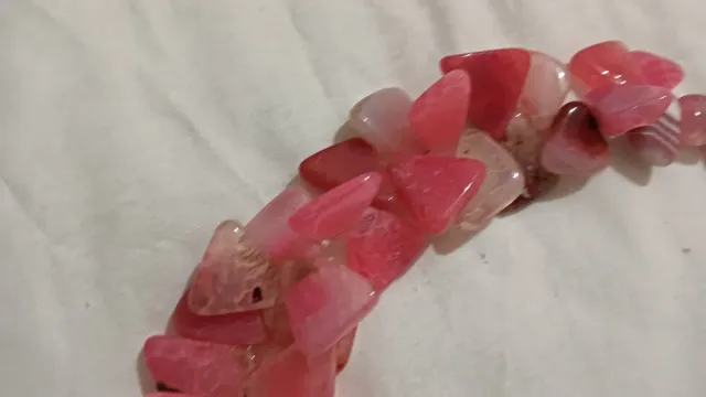 Collar de ágata rosa natural