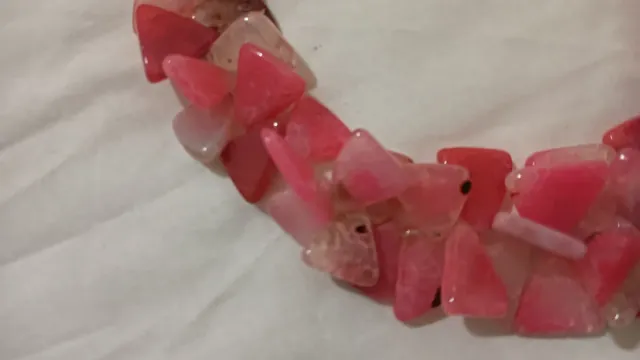 Collar de ágata rosa natural