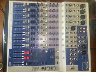 Mixer audio ALTO AMX-180 con effetti digitali
