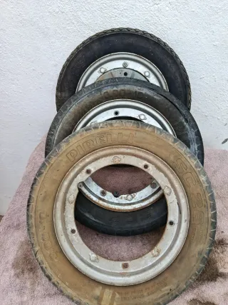 3 Ruedas Vespa PK75