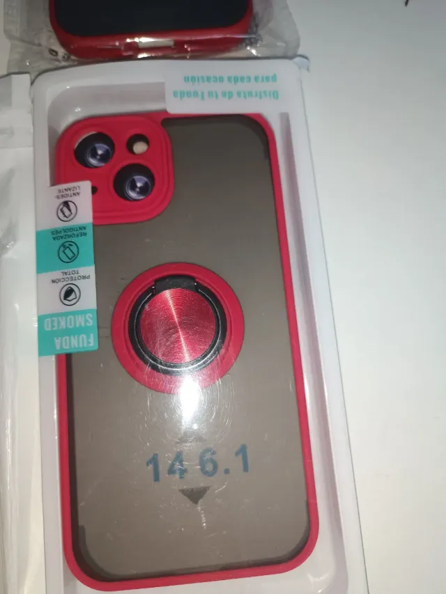 Lotto di 8 nuovissime custodie per iPhone 14