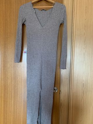 Vestido de punto gris elástico