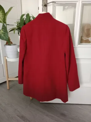 Abrigo Rojo Mujer Embrujo