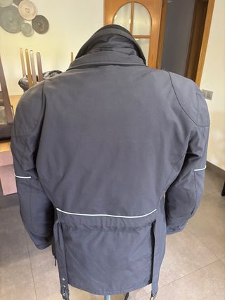 Chaqueta de moto para mujer talla XXL. 