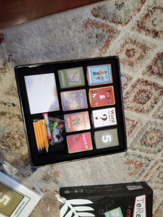 Juego de mesa educativo para aprender inglés