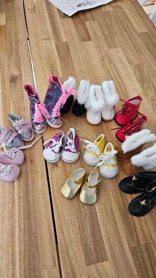 SOLO HOY 11 pares zapatos muñeca