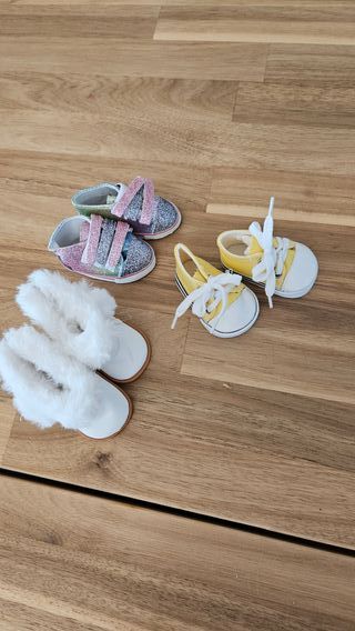 SOLO HOY 11 pares zapatos muñeca