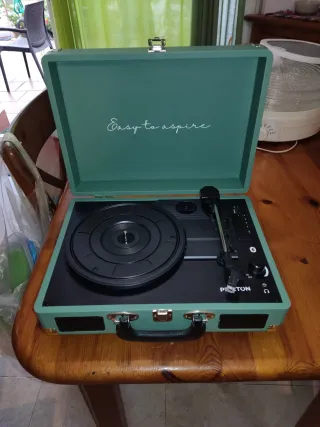 Giradischi vintage Pyle Mint e Black