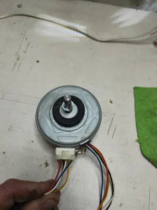 Motor Ventilador Mitsubishi SSA512T081