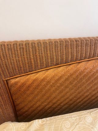 Cabezal cama + Mesita noche + Mesa y Silla Palamos