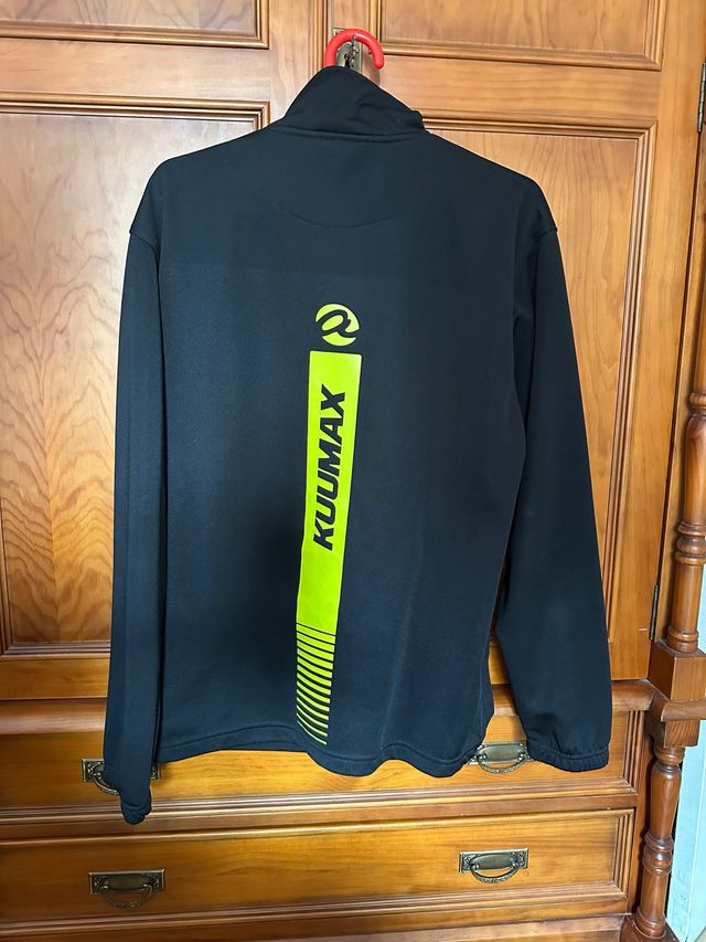Chaqueta Kuumax Negra y Verde