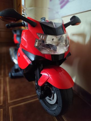 Moto BMW K1300S para niño