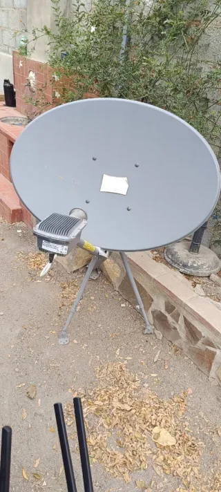 Antena Parabólica Satélite