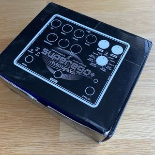Electro-Harmonix Superego+ Sintetizador