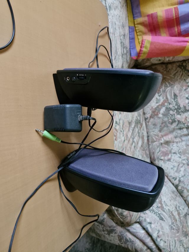 Altavoces Creative Negro