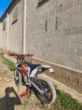 Moto KTM Freeride 250