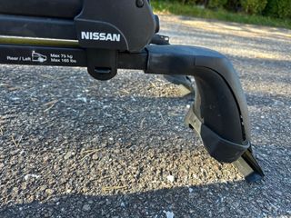 Porta sci originale Nissan modello Juke