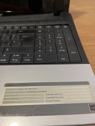 Ordenador Acer Aspire E1-571 i3 8GB RAM