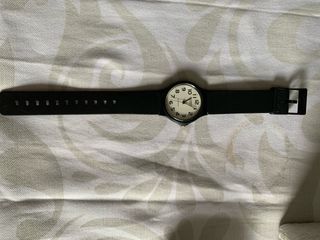 Reloj Casio Analógico Negro y Blanco