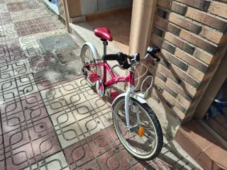 Bicicleta infantil rosa BTWIN