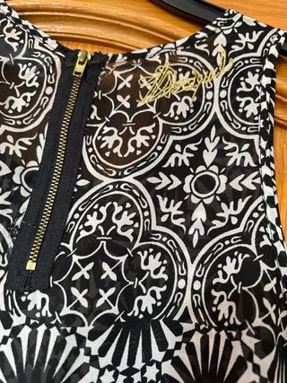 Blusa Desigual Multicolor y Negro