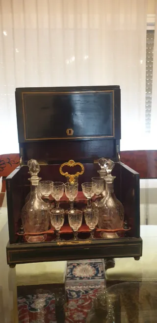 Bottiglie di liquore da viaggio cave à liqueur