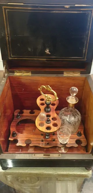 Bottiglie di liquore da viaggio cave à liqueur