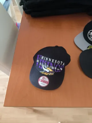 Gorra New Era Minnesota Vikings Morado