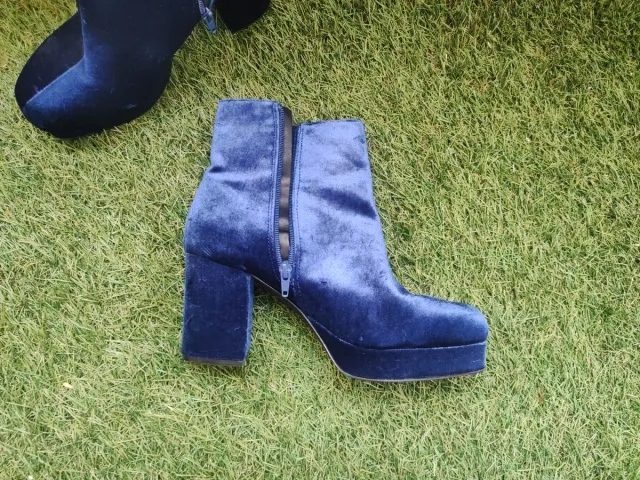 Botines terciopelo azul Primark