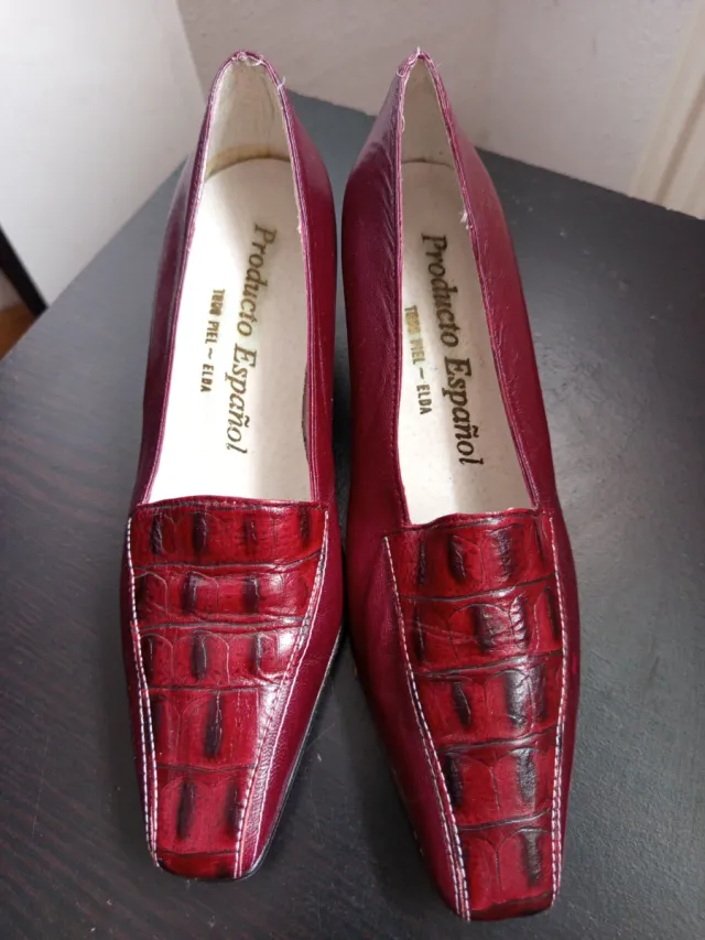 Zapatos de tacón rojos mujer