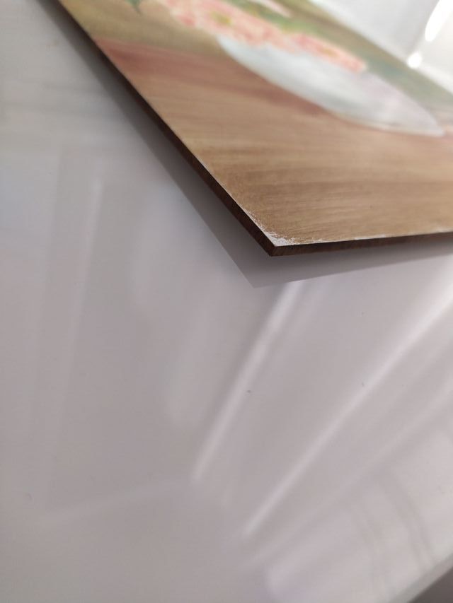 Bodegón flores rosas y blancas