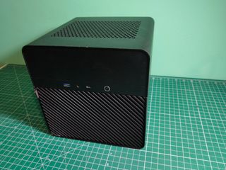 Servidor NAS sin discos duros