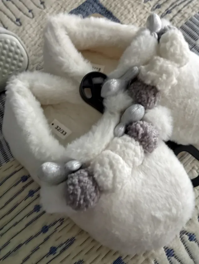 Zapatillas infantiles de pelo