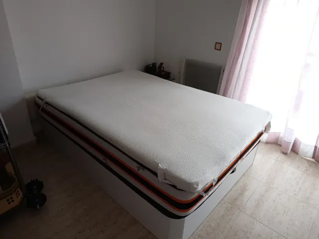 Topper  vis plástico para cama de 135