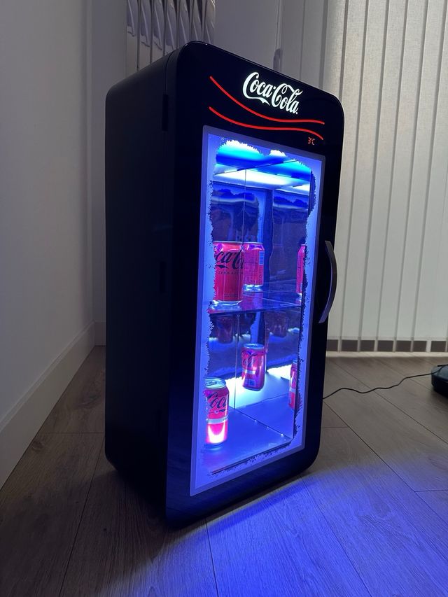 Nevera Expositor Coca Cola Edición Limitada