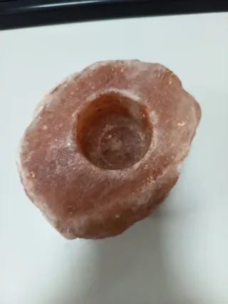 Portacandele in pietra rosa