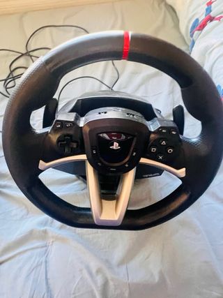 Volante y Pedales Hori PS4/PS5/PC