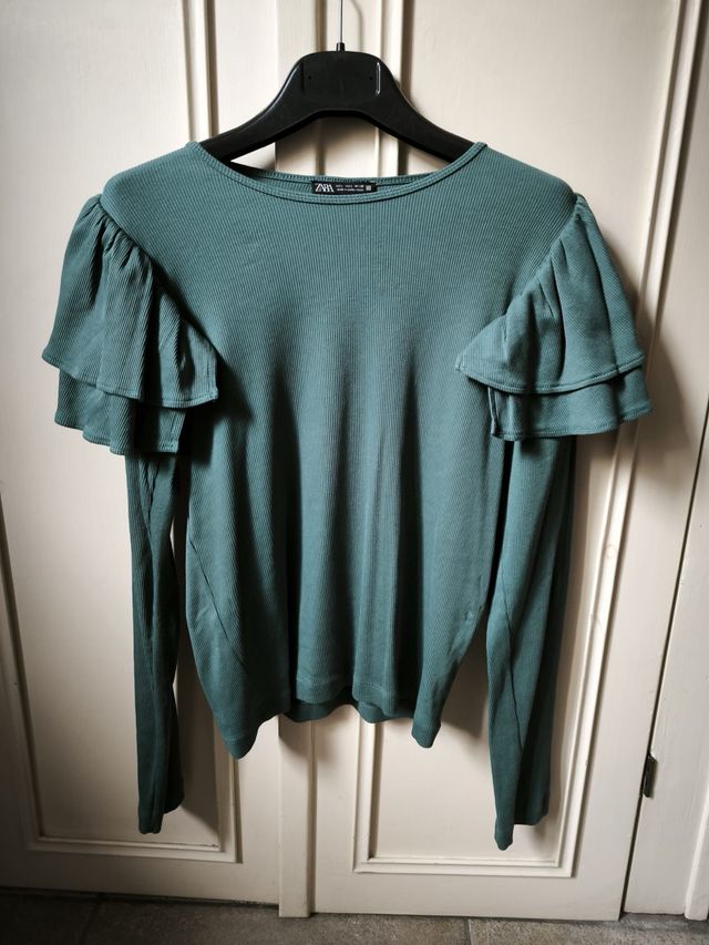Maglia Zara maniche lunghe con volant